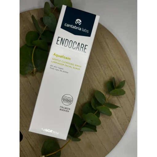 Очищуюча пінка для всіх типів шкіри, в тому числі для чутливої - Endocare Aquafoam gentle cleansing wash